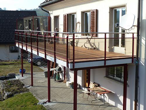 Terrassenkonstruktion mit Betonplattenelementen